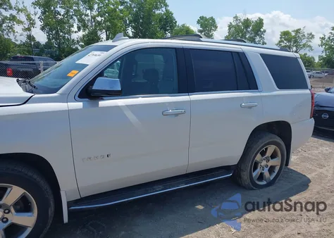 2017 Chevrolet Tahoe Premier z USA, uszkodzony, nr VIN 1GNSKCKC8HR246739